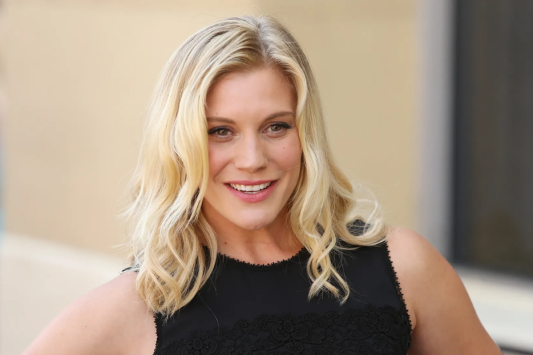 katee sackhoff height