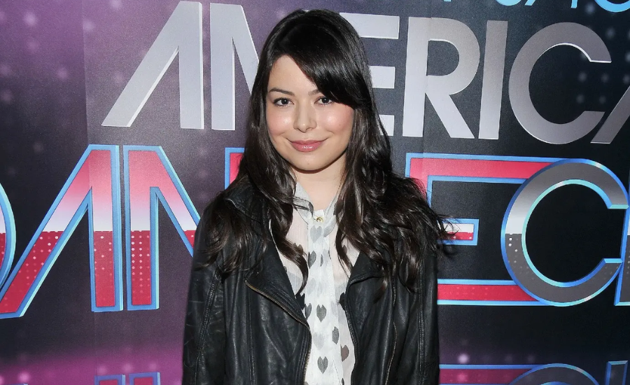 fmiranda cosgrove net worth